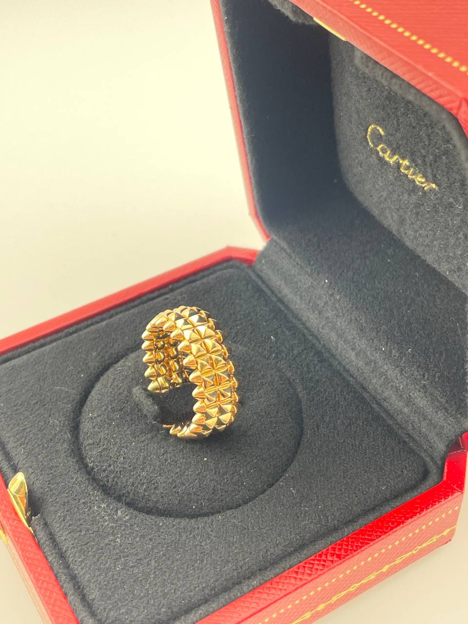 photo_5316997598252046744_y