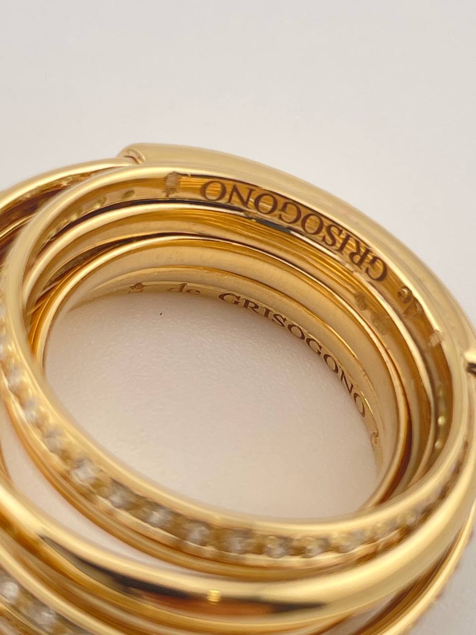 photo_5388925342543713382_y