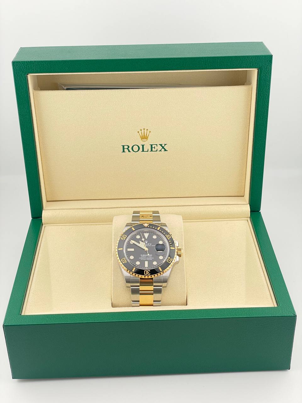 photo_5388925342543713456_y